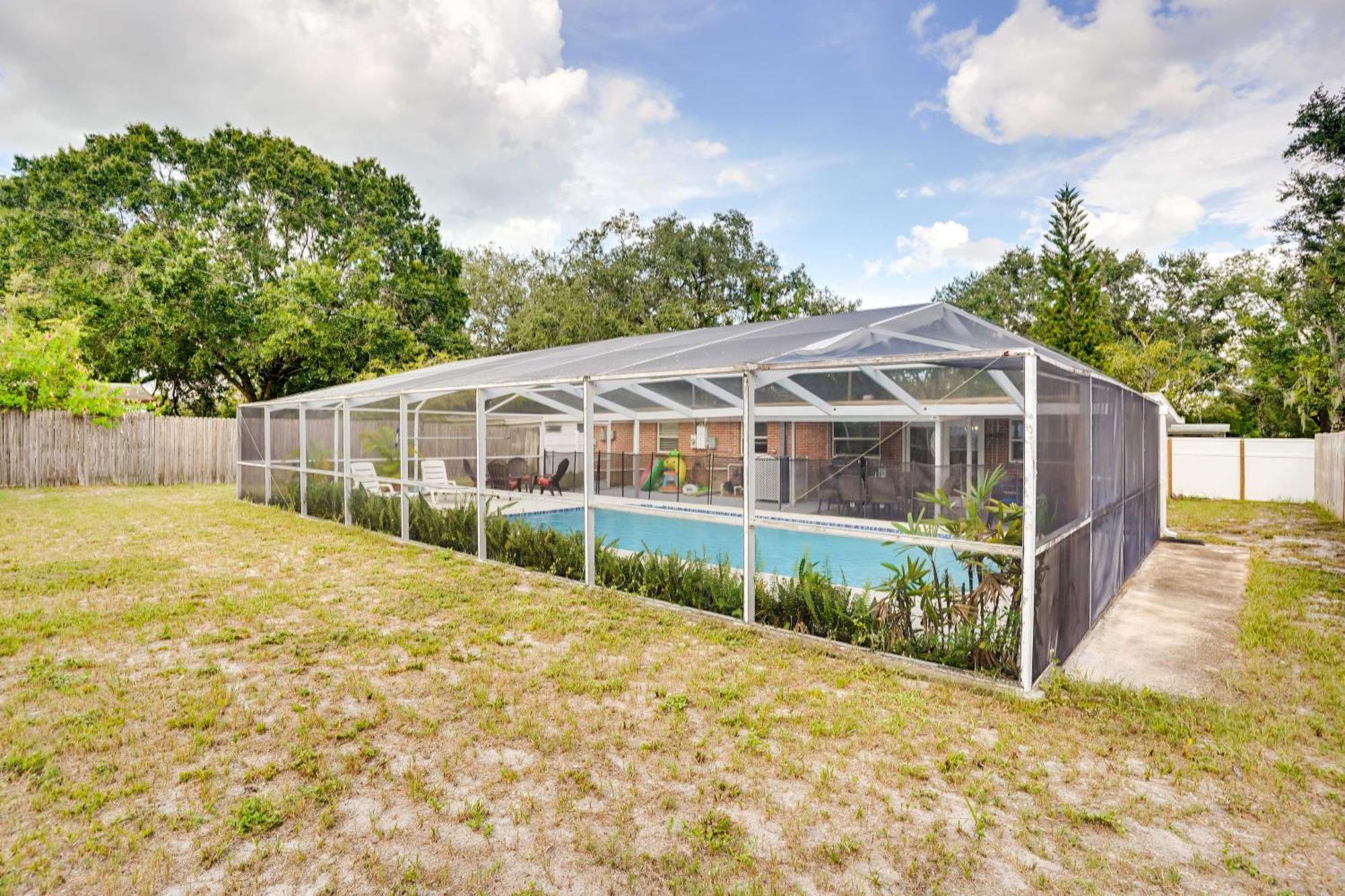 Pet-Friendly Lakeland Escape With Private Pool! Exterior photo